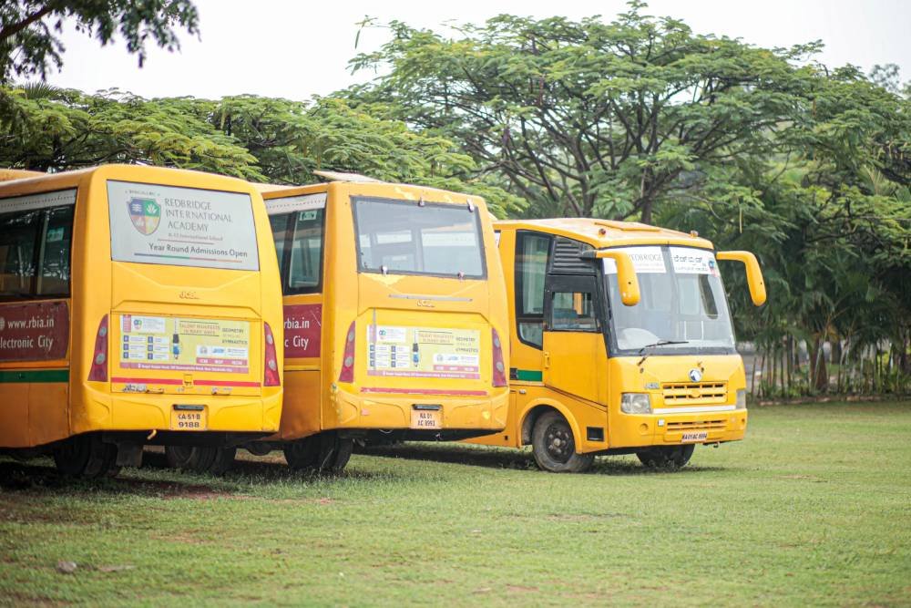Transport Bus