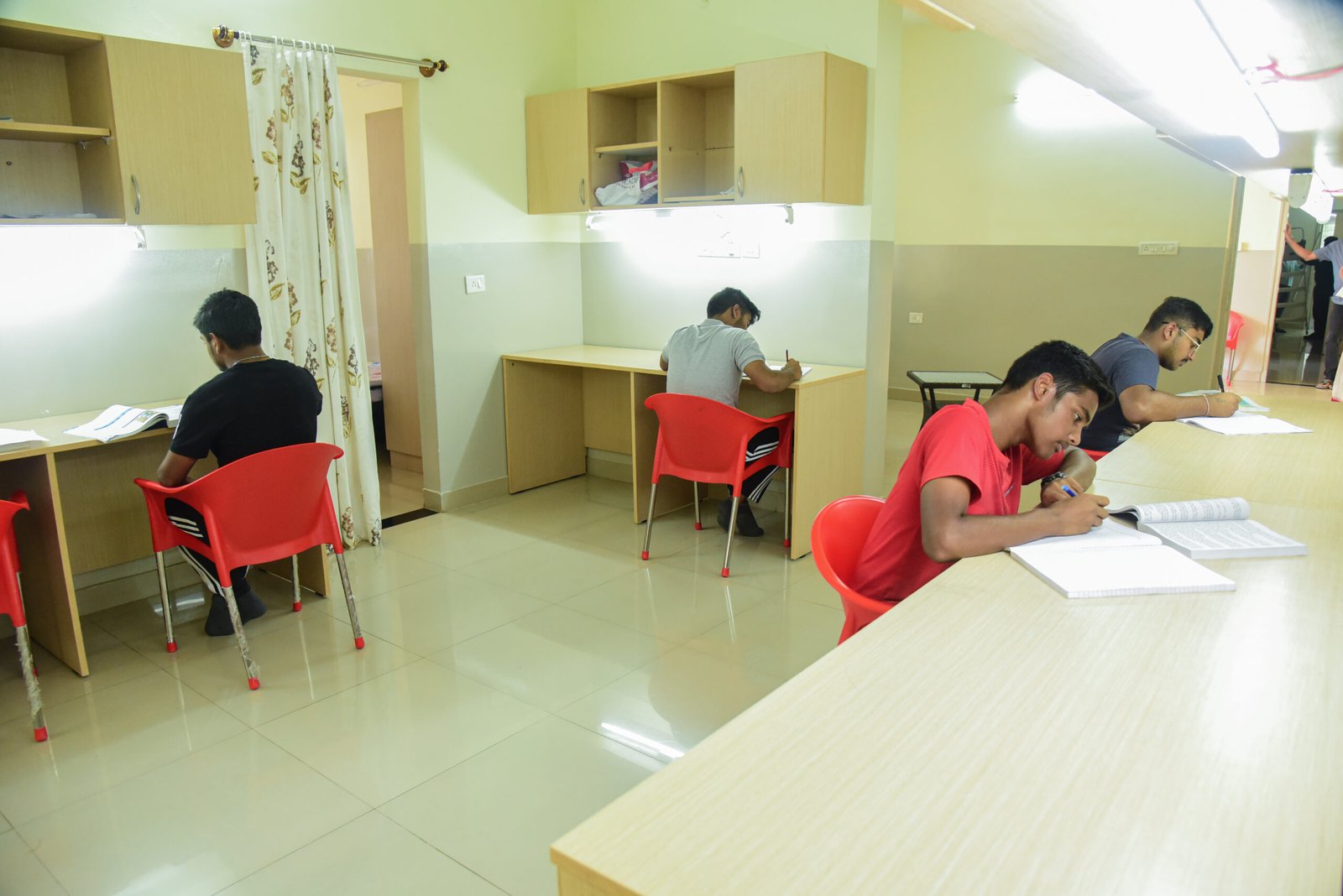 Common rooms for unwinding together